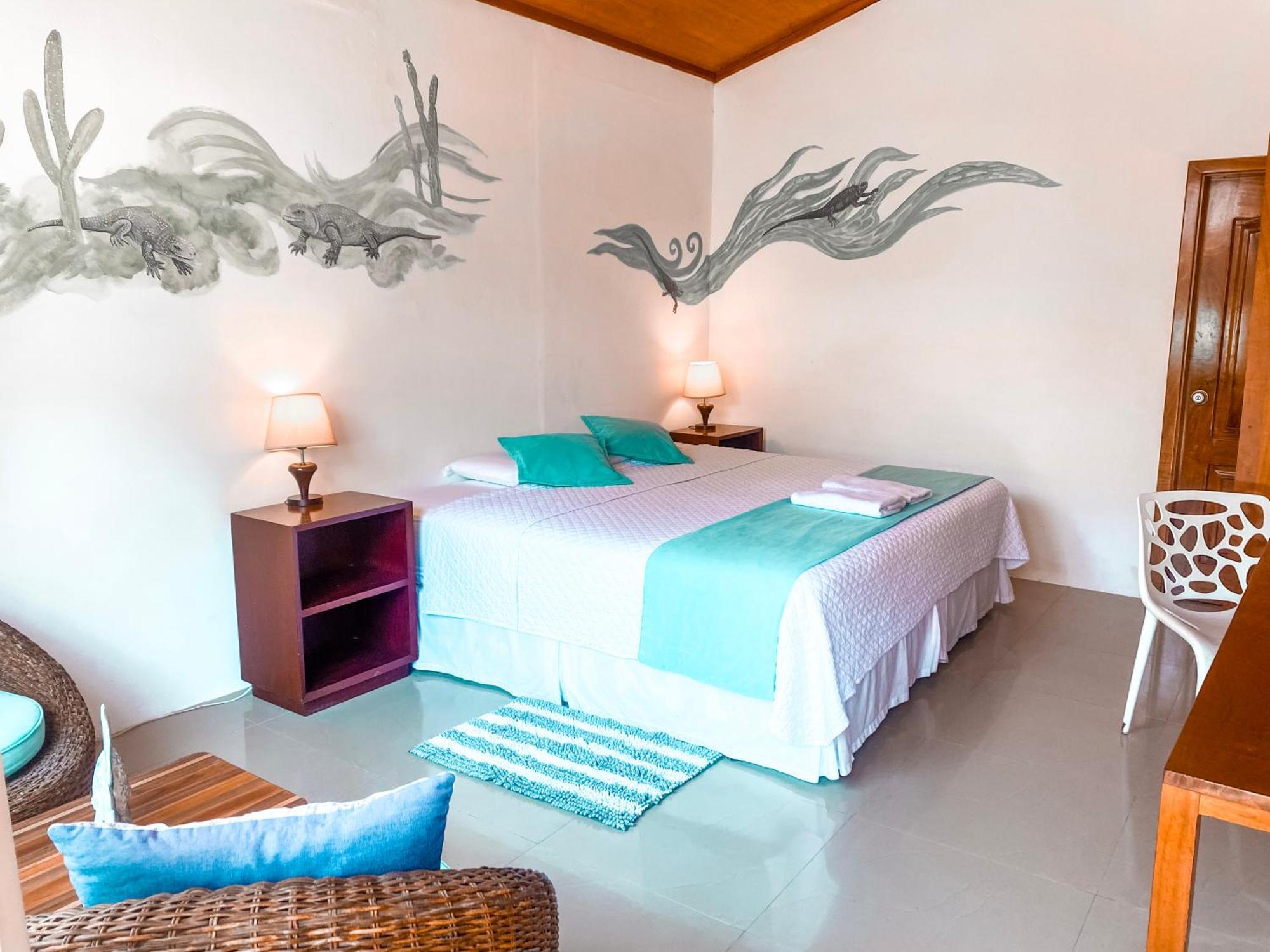 Hotel Coral Blanco With High Speed Internet Starlink And Galapagos Tour Operator Пуэрто-Вильямиль Экстерьер фото
