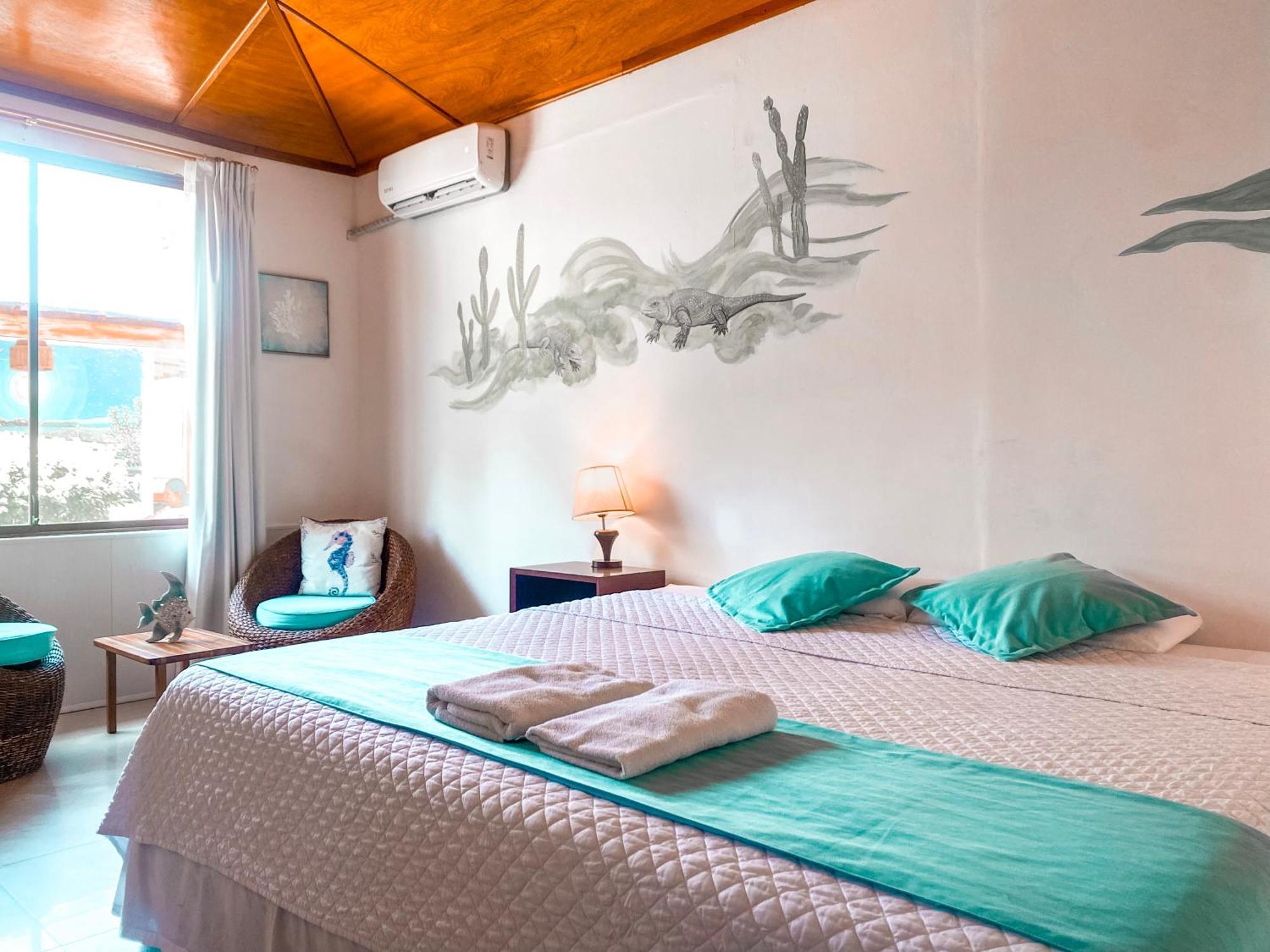 Hotel Coral Blanco With High Speed Internet Starlink And Galapagos Tour Operator Пуэрто-Вильямиль Экстерьер фото